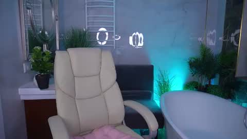 Kate online show from June 11, 8:29 pm