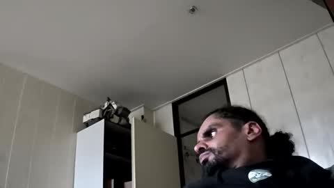 fr11908 online show from February 12, 3:40 pm