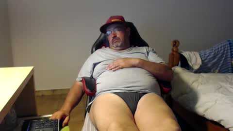 Snapshot of fraboys chatting on April 29, 6:47 pm Fraboys online show from April 29, 6:47 pm