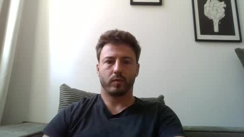 francaiiis online show from September 29, 8:08 am