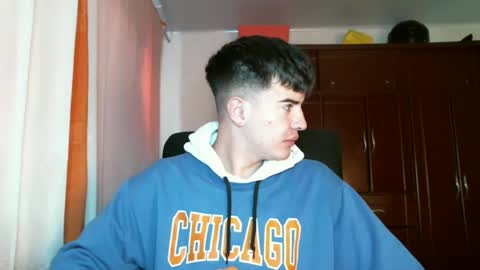 franccesco_699 online show from December 8, 5:44 pm