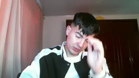 franccesco_699 online show from December 13, 6:27 pm