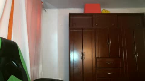 franccesco_699 online show from December 19, 4:57 pm