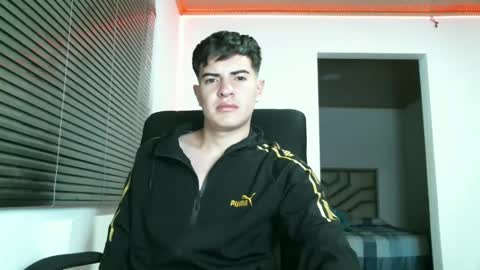 franccesco_699 online show from January 9, 11:45 pm