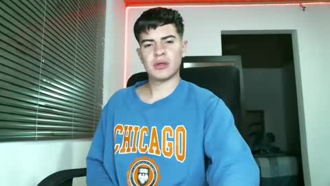 franccesco_699 online show from January 11, 1:16 am