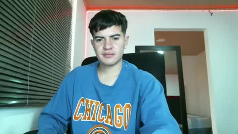 franccesco_699 online show from January 13, 5:12 pm