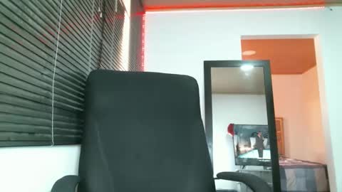 franccesco_699 online show from March 9, 8:31 pm