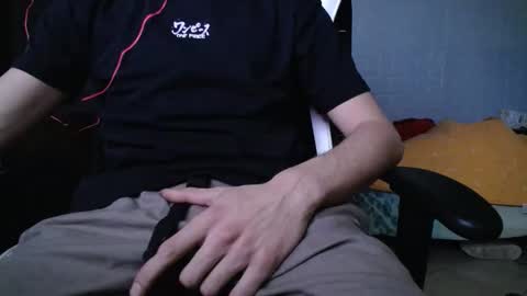 franceghj99 online show from November 25, 8:09 pm