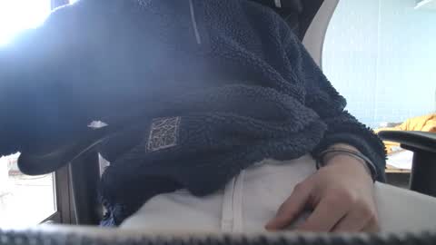 franceghj99 online show from January 12, 12:43 pm