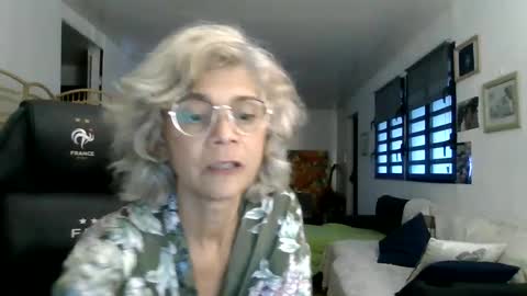 francelune online show from January 29, 2:32 pm
