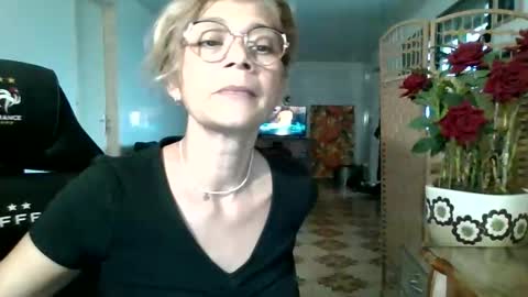 francelune online show from September 10, 1:22 pm