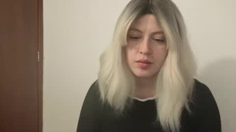 Snapshot of francescaasmith chatting on February 24, 10:08 pm Francesca online show from February 24, 10:08 pm