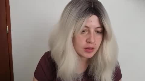 Snapshot of francescaasmith chatting on March 25, 7:09 pm Francesca online show from March 25, 7:09 pm