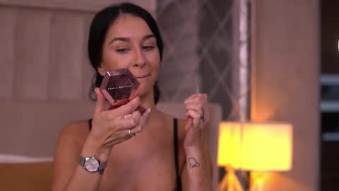 francescadante online show from November 9, 5:50 am