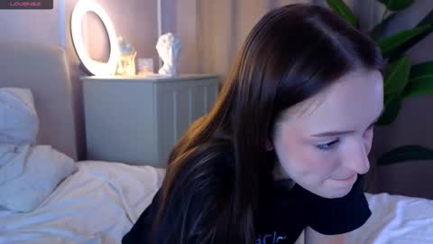 Marybrown eye Katy gray eye online show from February 26, 6:56 am