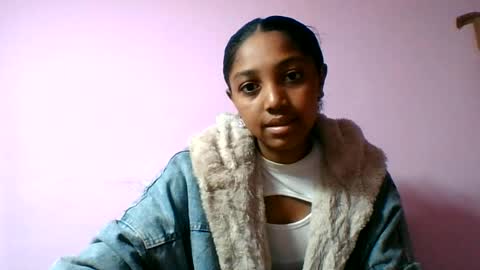 francia333068 online show from June 29, 8:09 am