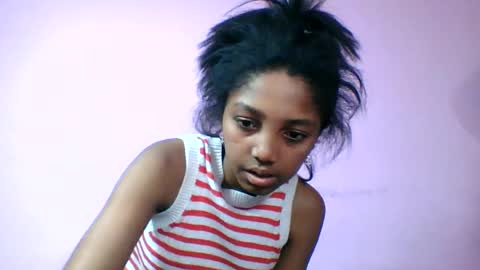 francia333068 online show from July 2, 5:30 pm