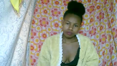 francilla online show from October 19, 4:02 am