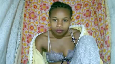 francilla online show from November 9, 5:06 am