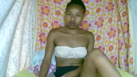 francilla online show from November 25, 6:02 am