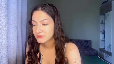 Snapshot of francievitali chatting on September 20, 8:37 am Mulan online show from September 20, 8:37 am
