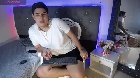 Snapshot of franco_lopez_ chatting on September 17, 12:29 pm Franco Lopez online show from September 17, 12:29 pm