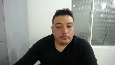 Juan online show from November 26, 3:40 am