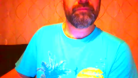 Snapshot of frank84848 chatting on February 23, 8:39 pm Frank online show from February 23, 8:39 pm