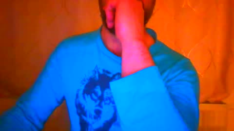 Snapshot of frank84848 chatting on March 14, 9:53 pm Frank online show from March 14, 9:53 pm