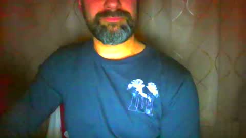 Snapshot of frank84848 chatting on April 9, 8:25 pm Frank online show from April 9, 8:25 pm