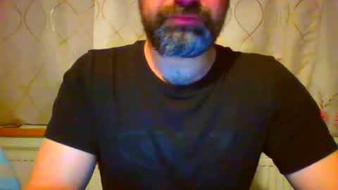 Snapshot of frank84848 chatting on April 14, 8:59 pm Frank online show from April 14, 8:59 pm