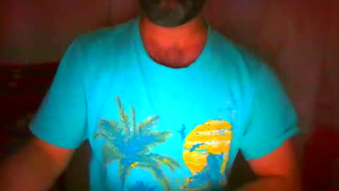 Snapshot of frank84848 chatting on May 10, 12:38 am Frank online show from May 10, 12:38 am