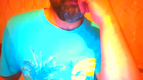 Snapshot of frank84848 chatting on May 11, 8:06 pm Frank online show from May 11, 8:06 pm