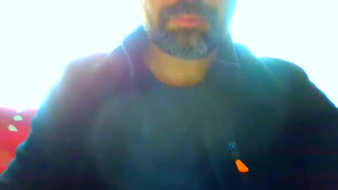 Snapshot of frank84848 chatting on May 18, 3:07 pm Frank online show from May 18, 3:07 pm