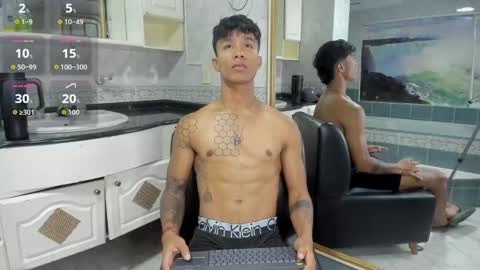 frank98_ online show from September 15, 6:08 pm