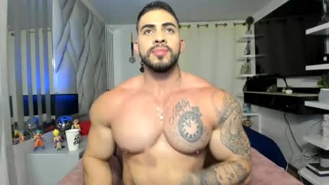 frank_foxx1 online show from July 9, 5:11 am