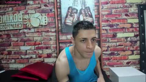 Snapshot of frank_millers chatting on January 29, 11:04 pm Frank online show from January 29, 11:04 pm