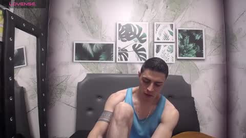 Snapshot of frank_millers chatting on February 1, 12:16 pm Frank online show from February 1, 12:16 pm