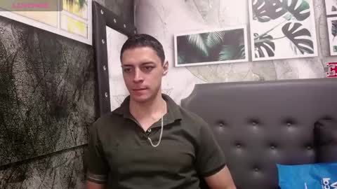 Snapshot of frank_millers chatting on February 27, 5:58 pm Frank online show from February 27, 5:58 pm