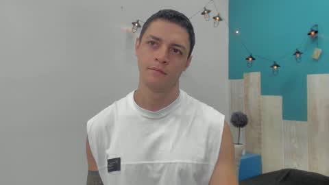 Snapshot of frank_millers chatting on September 29, 8:24 pm Frank online show from September 29, 8:24 pm