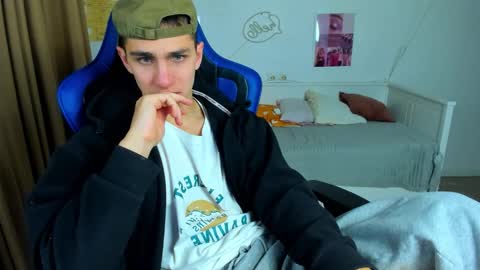 Frank online show from November 4, 4:44 am