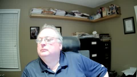 frankie6207 online show from November 2, 6:27 am