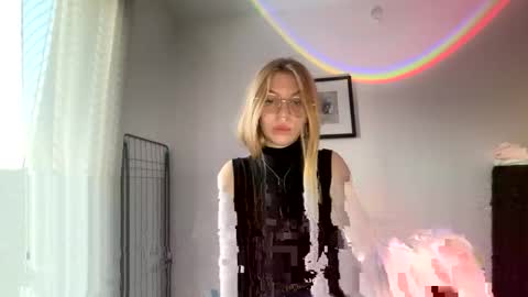 franny_fresh online show from March 15, 3:40 pm