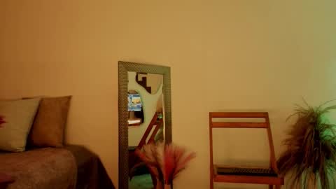 Fransheska online show from March 22, 11:46 am