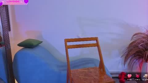 Fransheska online show from June 12, 11:31 am