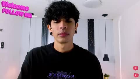 Franvill trato online show from December 4, 7:22 pm