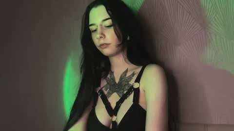 mistress Bastet and  mintcola online show from January 6, 9:22 pm