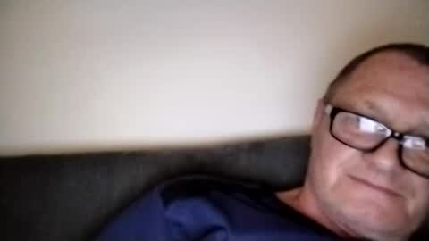 Snapshot of frauenfeind1 chatting on March 10, 9:53 am Wolfi online show from March 10, 9:53 am