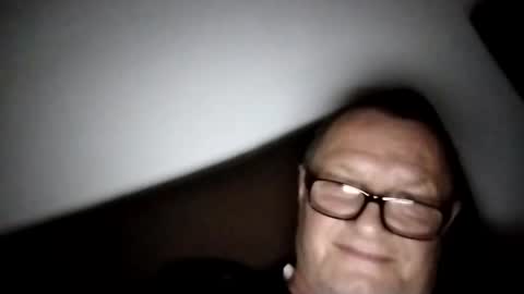 Snapshot of frauenfeind1 chatting on October 16, 6:25 am Wolfi online show from October 16, 6:25 am