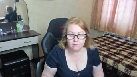 FrauMartha online show from February 14, 8:21 am